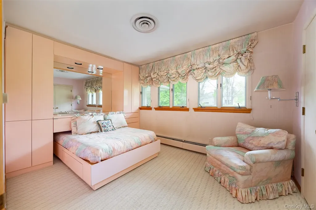 42 Yates Boulevard Poughkeepsie NY 12601