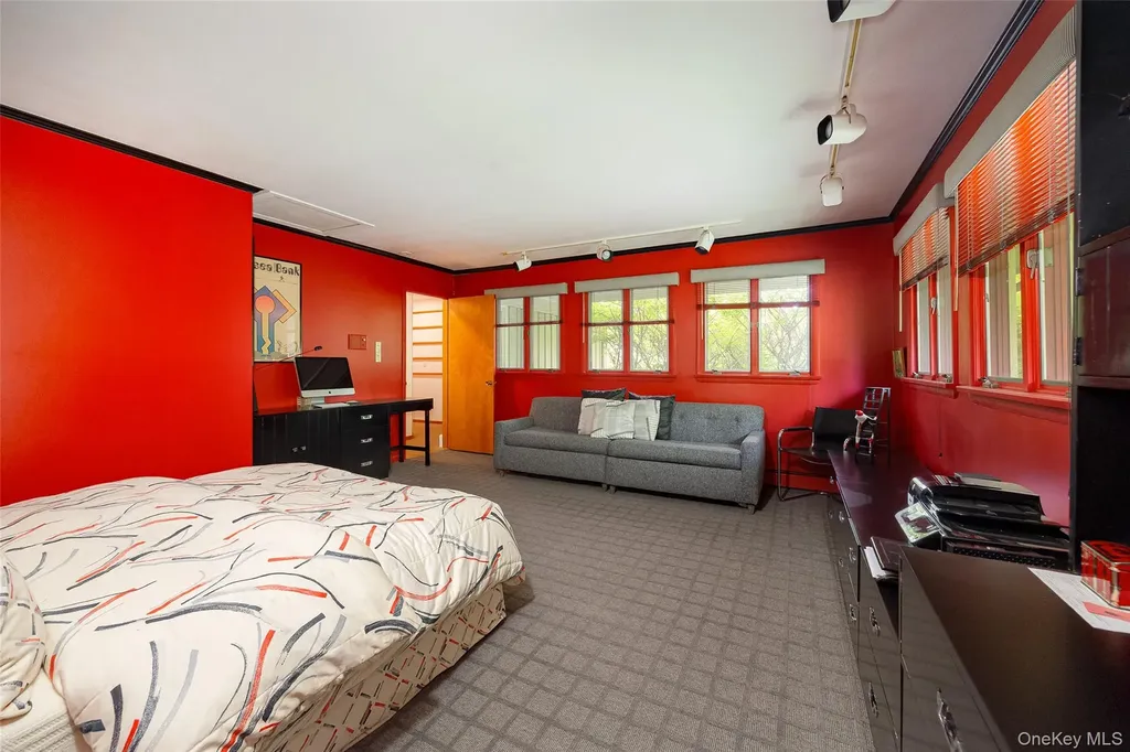 42 Yates Boulevard Poughkeepsie NY 12601