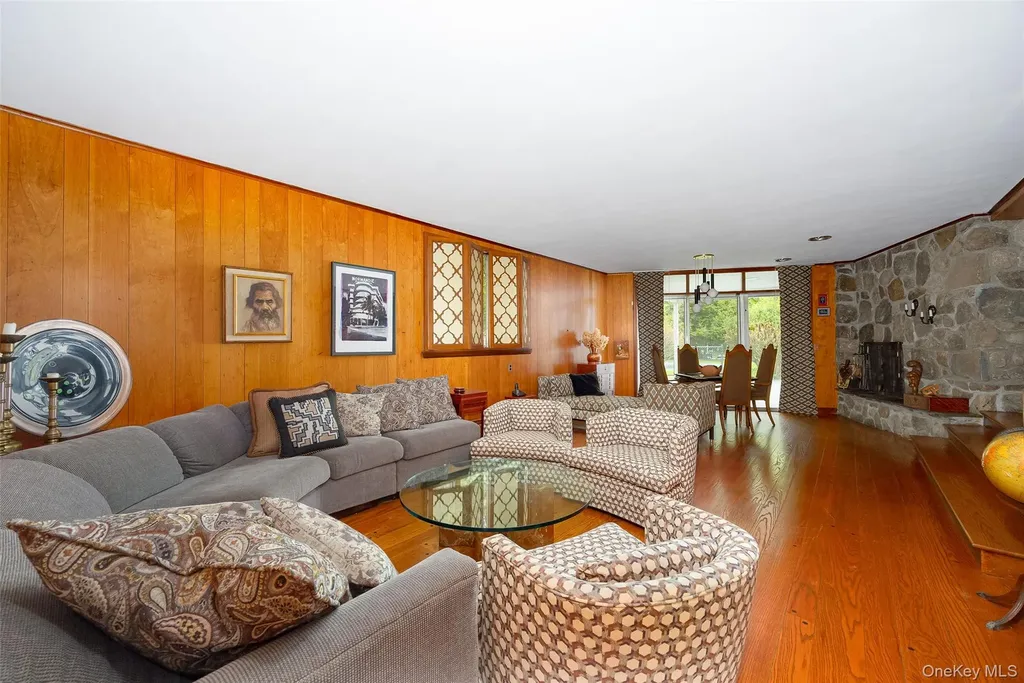 42 Yates Boulevard Poughkeepsie NY 12601