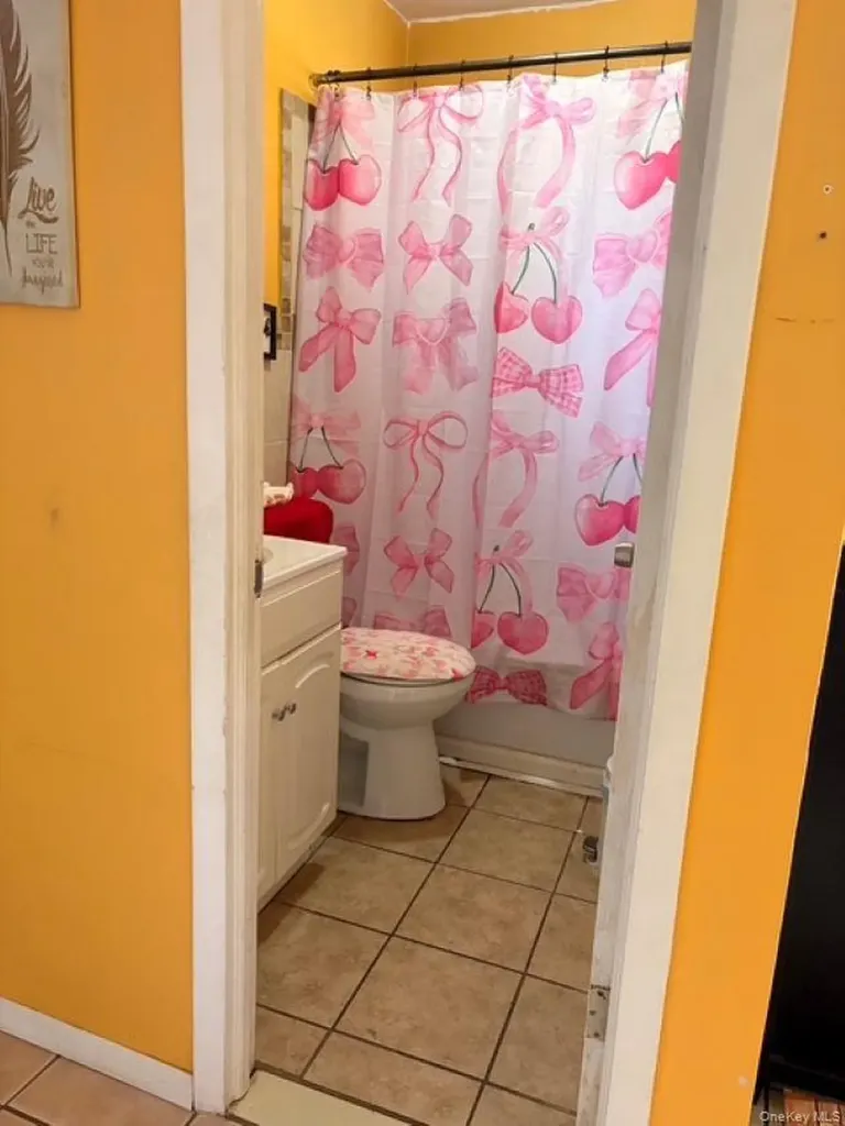 37 Argyle Street Lake Peekskill NY 10537