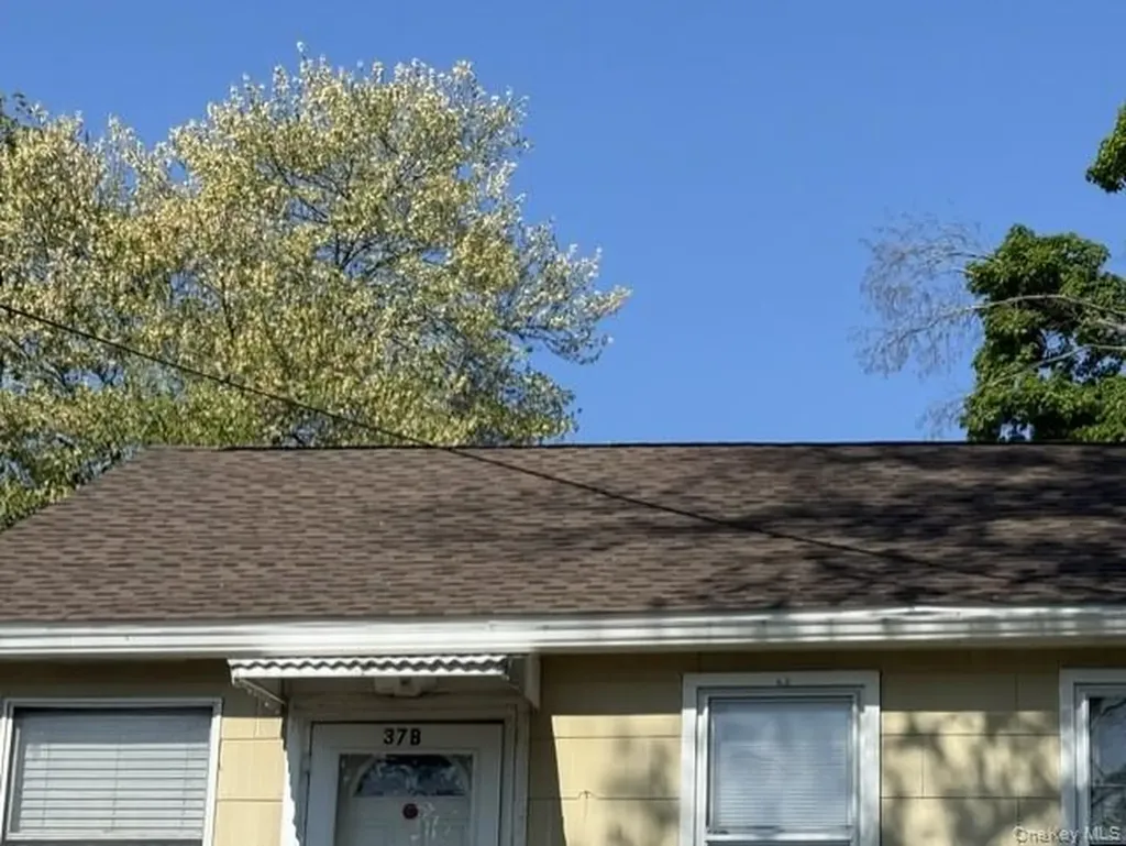 37 Argyle Street Lake Peekskill NY 10537