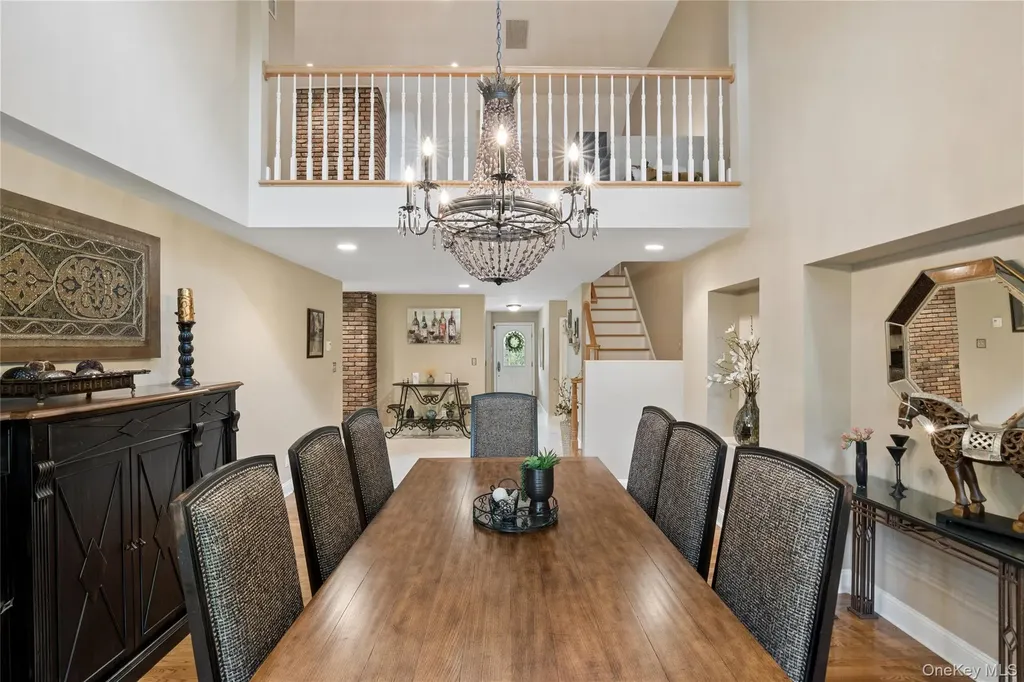 37 Pine Ridge Drive Smithtown NY 11787