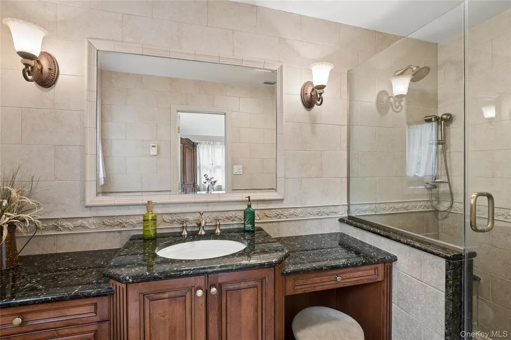 37 Pine Ridge Drive Smithtown NY 11787