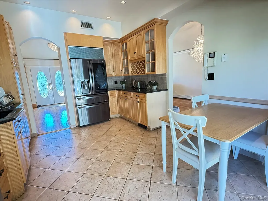 14 Millpond Jericho NY 11753