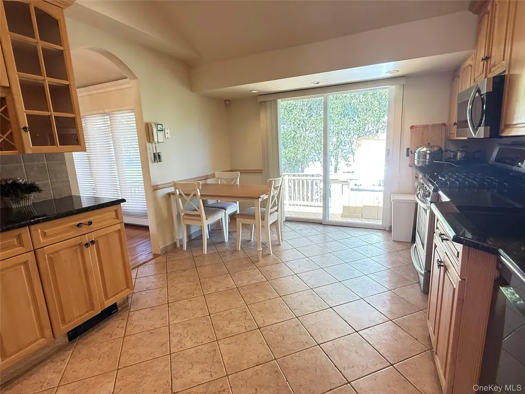 14 Millpond Jericho NY 11753