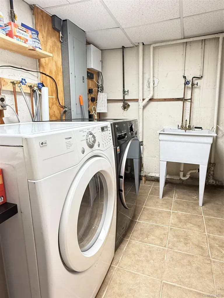 14 Millpond Jericho NY 11753
