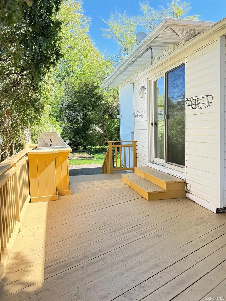 14 Millpond Jericho NY 11753