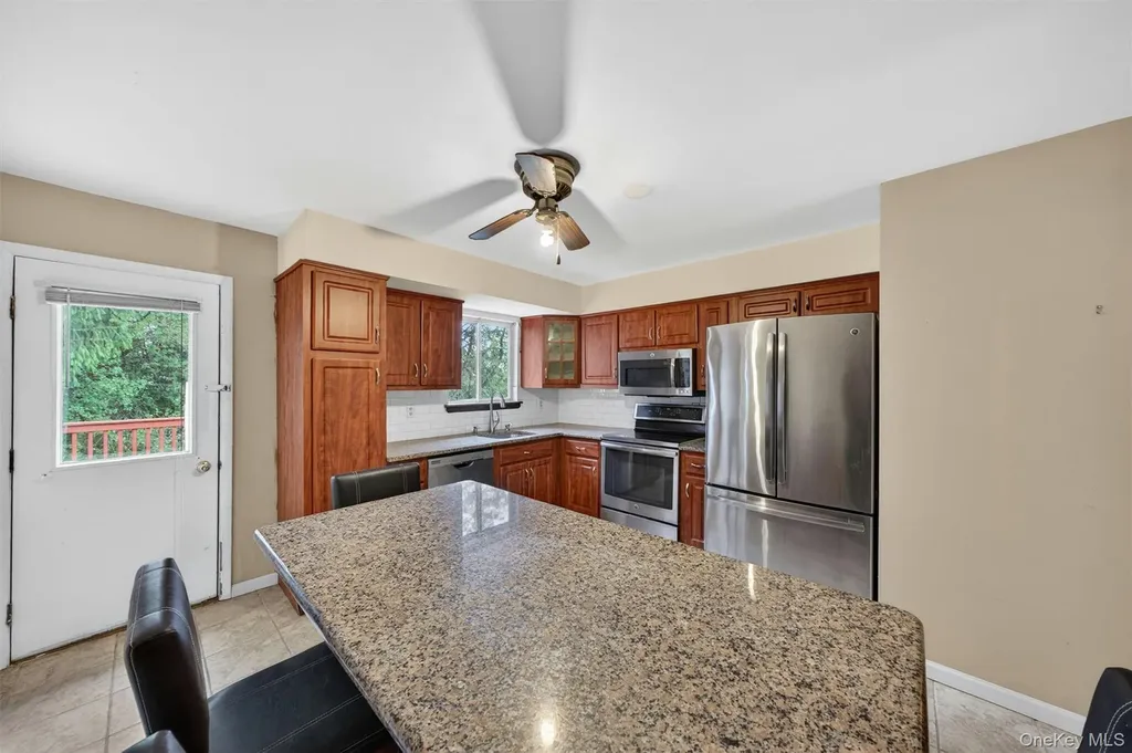 126 Rolling Meadows Road Middletown NY 10940