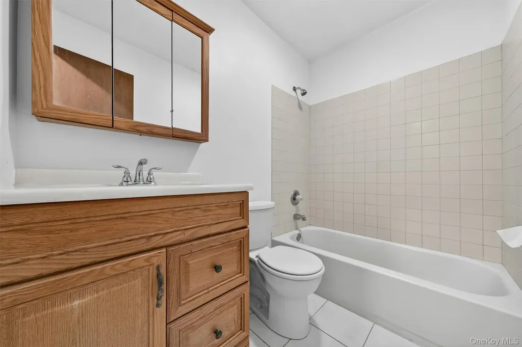 126 Rolling Meadows Road Middletown NY 10940
