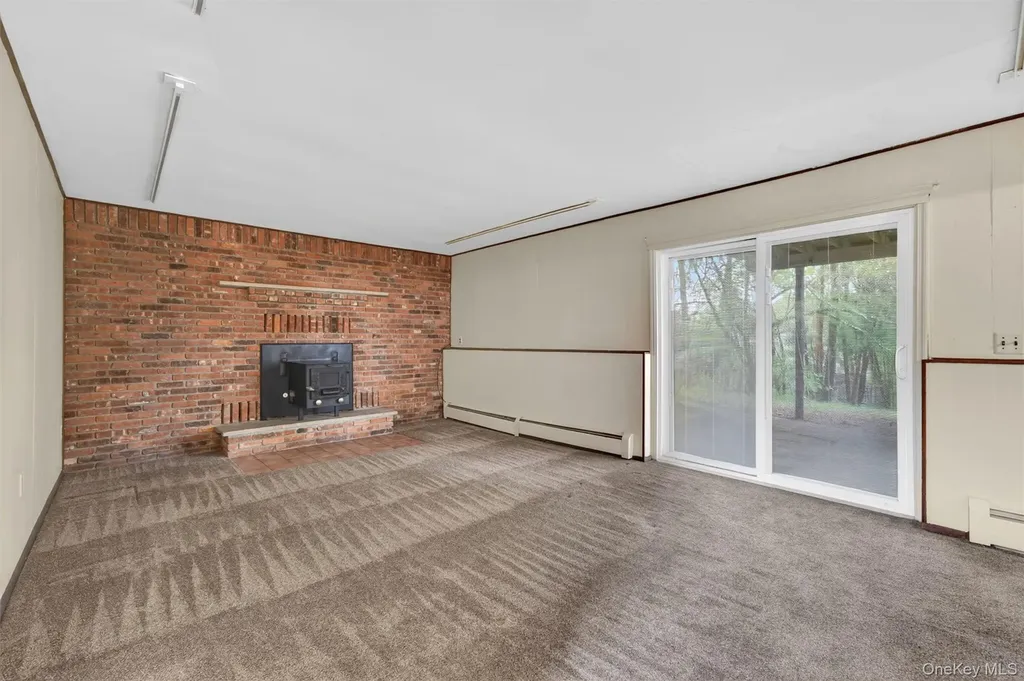 126 Rolling Meadows Road Middletown NY 10940