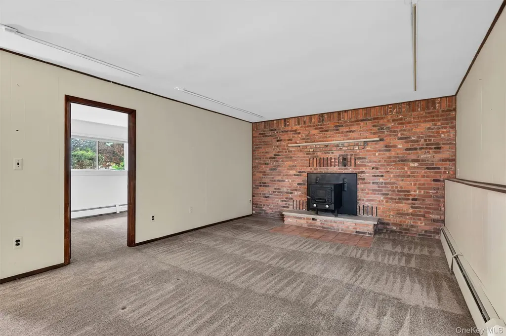 126 Rolling Meadows Road Middletown NY 10940