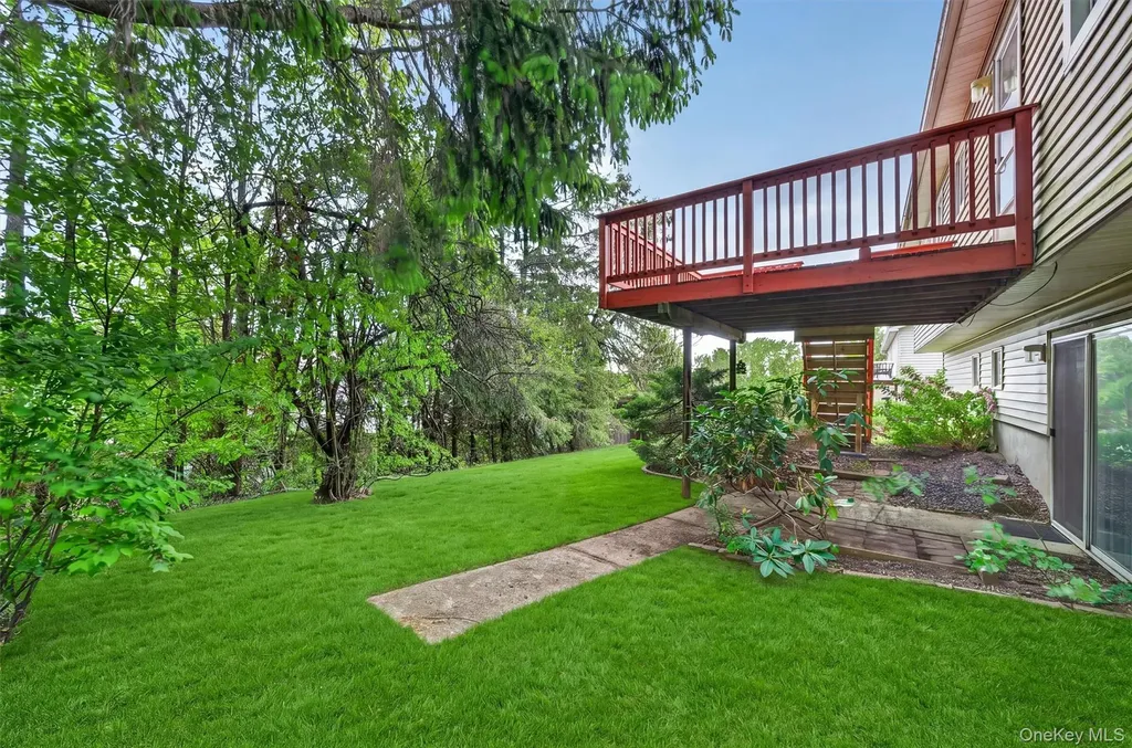 126 Rolling Meadows Road Middletown NY 10940
