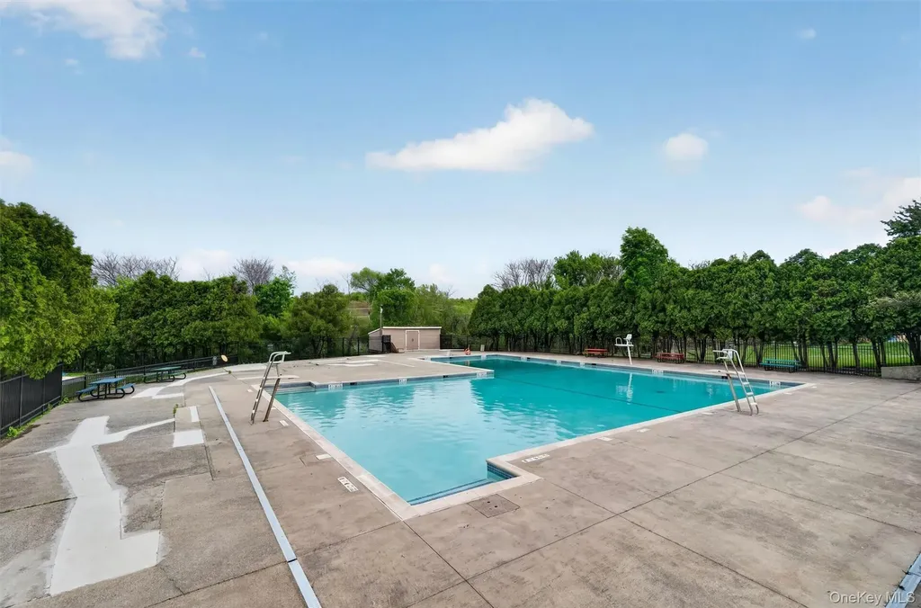 126 Rolling Meadows Road Middletown NY 10940