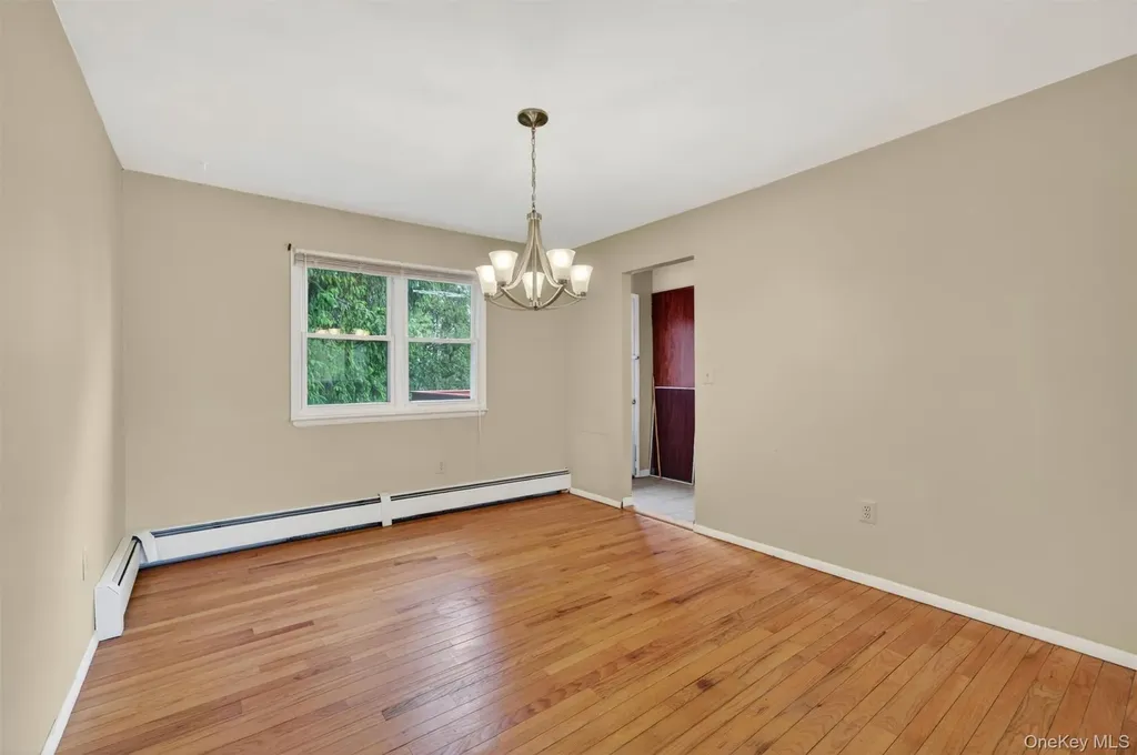 126 Rolling Meadows Road Middletown NY 10940