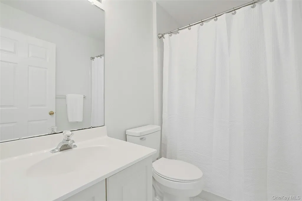 91 Meadow Lane Nanuet NY 10954