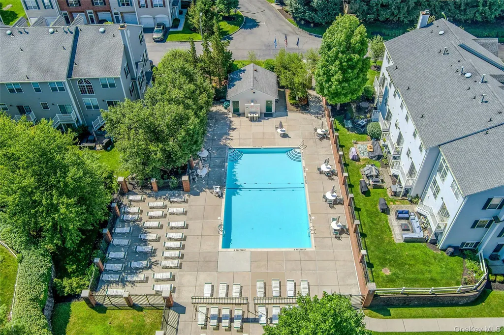 91 Meadow Lane Nanuet NY 10954