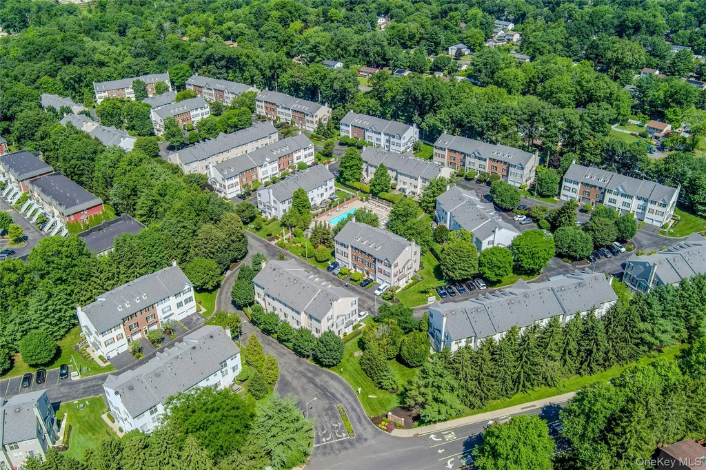 91 Meadow Lane Nanuet NY 10954