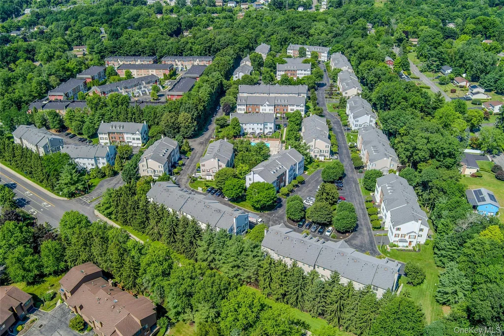 91 Meadow Lane Nanuet NY 10954