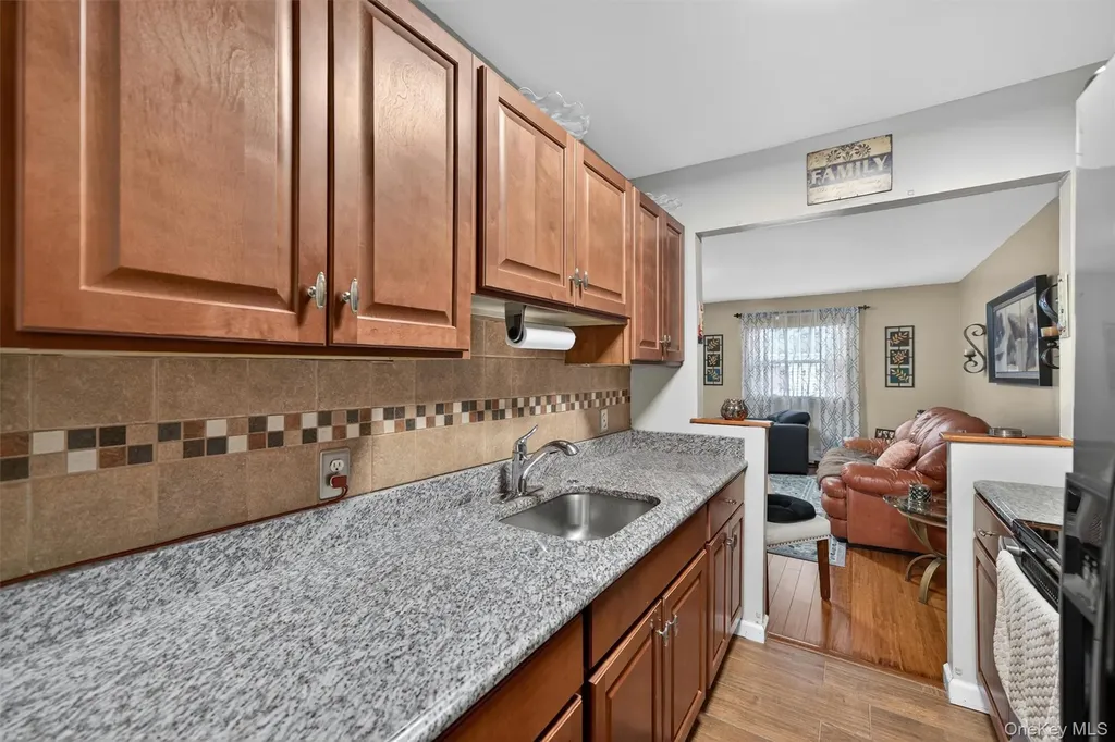 80 Sarah Lane Middletown NY 10941