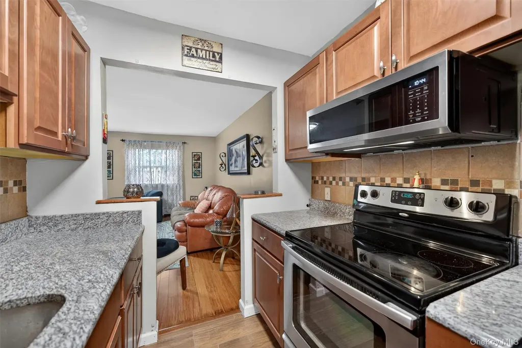 80 Sarah Lane Middletown NY 10941