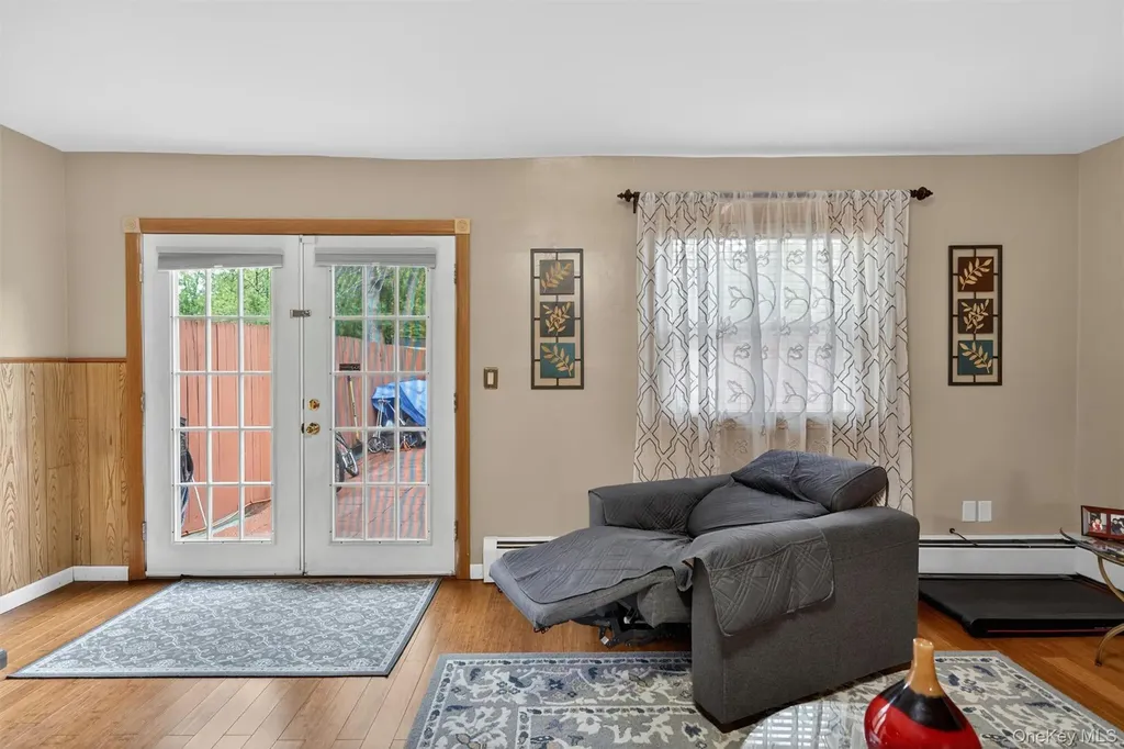 80 Sarah Lane Middletown NY 10941