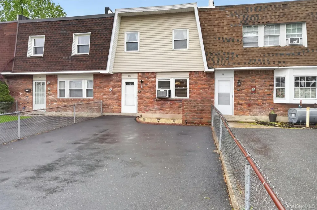 80 Sarah Lane Middletown NY 10941