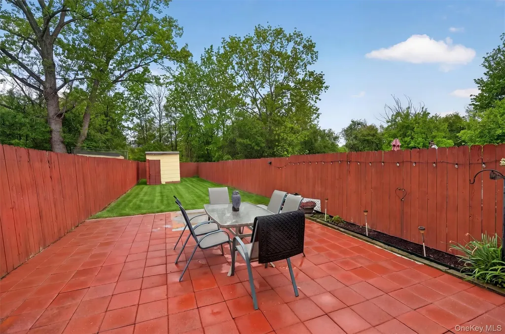 80 Sarah Lane Middletown NY 10941
