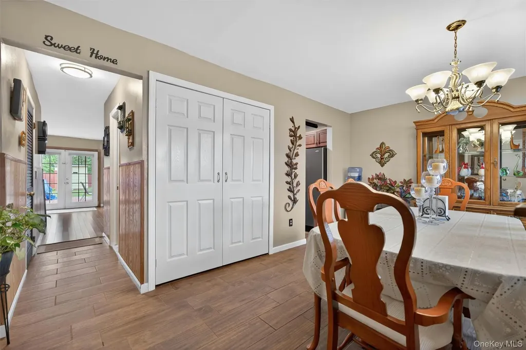 80 Sarah Lane Middletown NY 10941