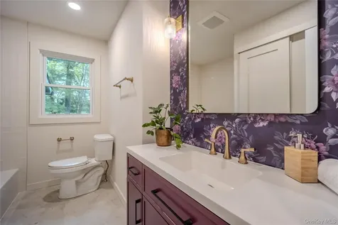 20 Manor Road Rhinebeck NY 12572