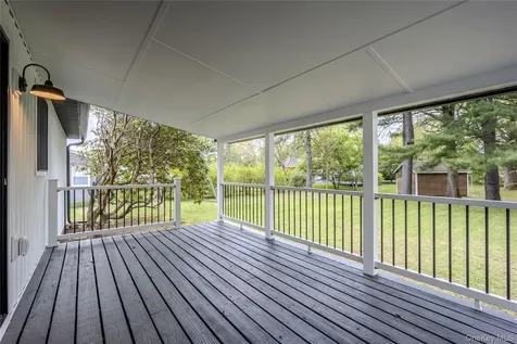 20 Manor Road Rhinebeck NY 12572