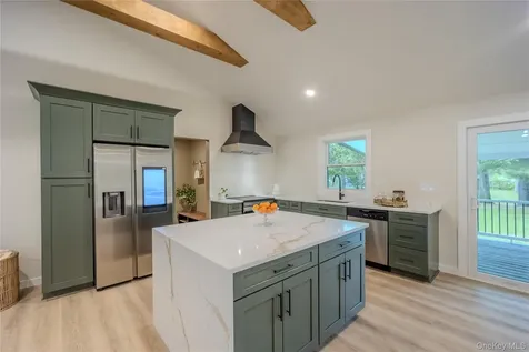 20 Manor Road Rhinebeck NY 12572