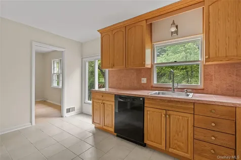 102 Broadway Dobbs Ferry NY 10522