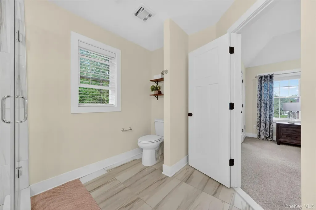 107 Debra Lane New Windsor NY 12553