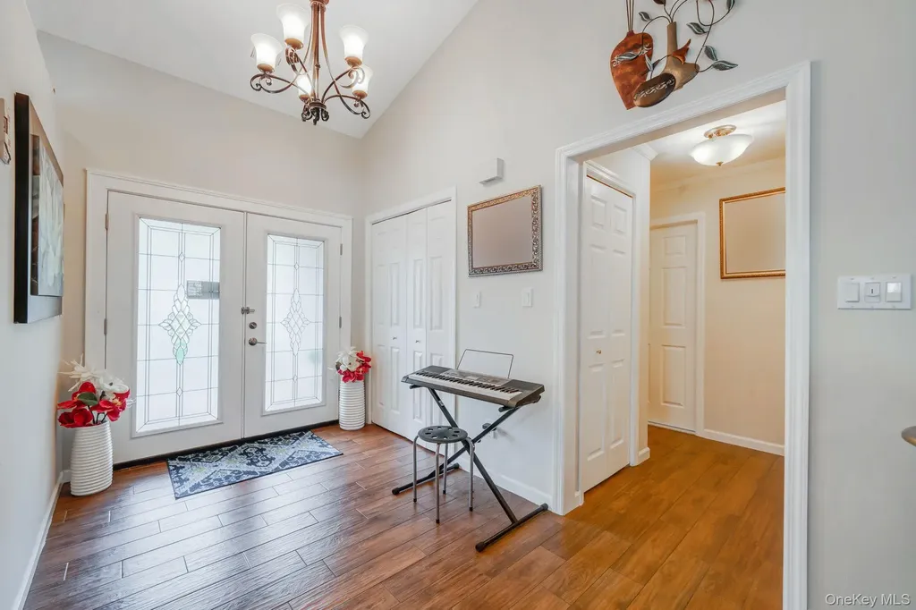 19 Ascot Place Coram NY 11727