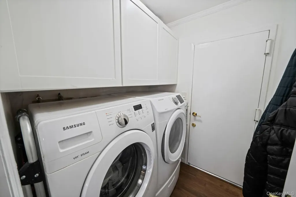 19 Ascot Place Coram NY 11727