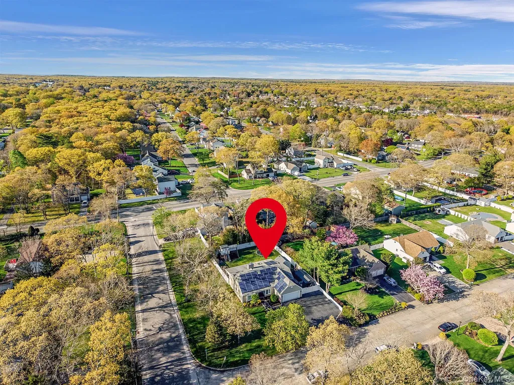 19 Ascot Place Coram NY 11727