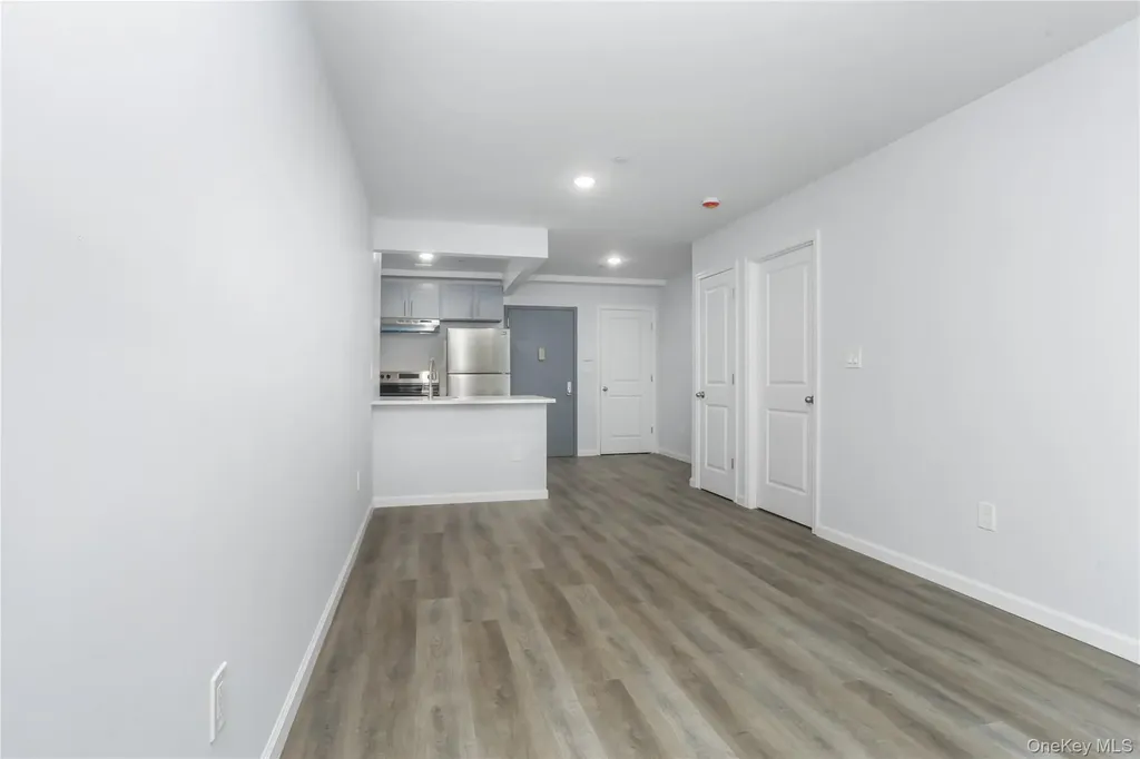1081 Anderson Bronx NY 10452