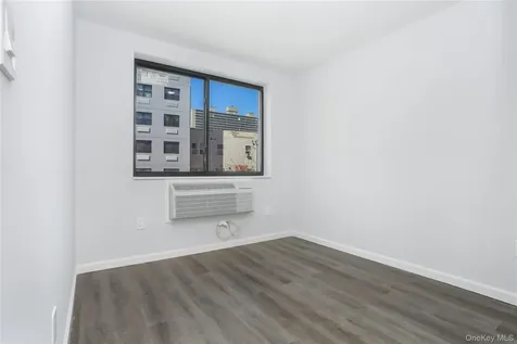 1081 Anderson Bronx NY 10452