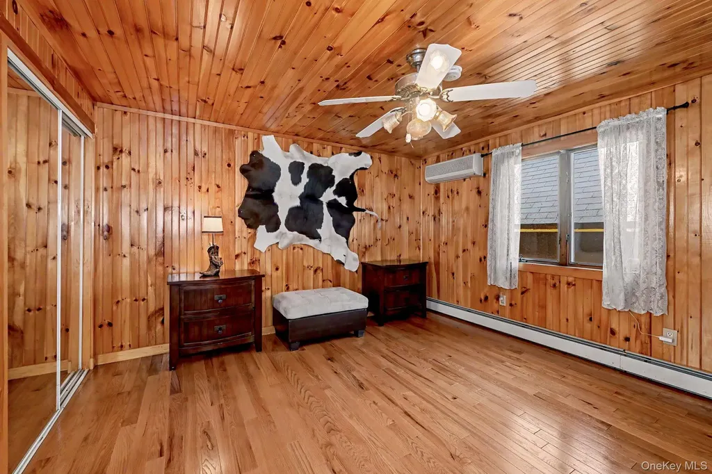 633 Oscawana Lake Road Putnam Valley NY 10579
