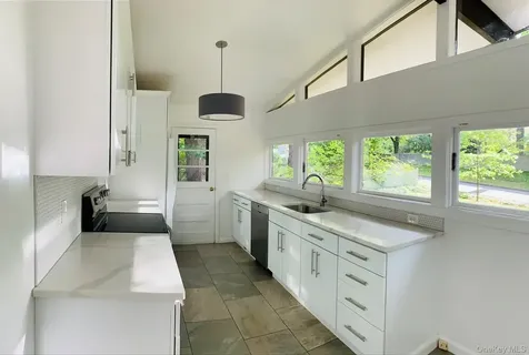 424 N Ridge Street Rye Brook NY 10573