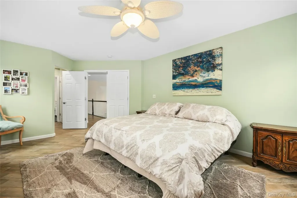 1 Ariel Drive Middle Island NY 11953