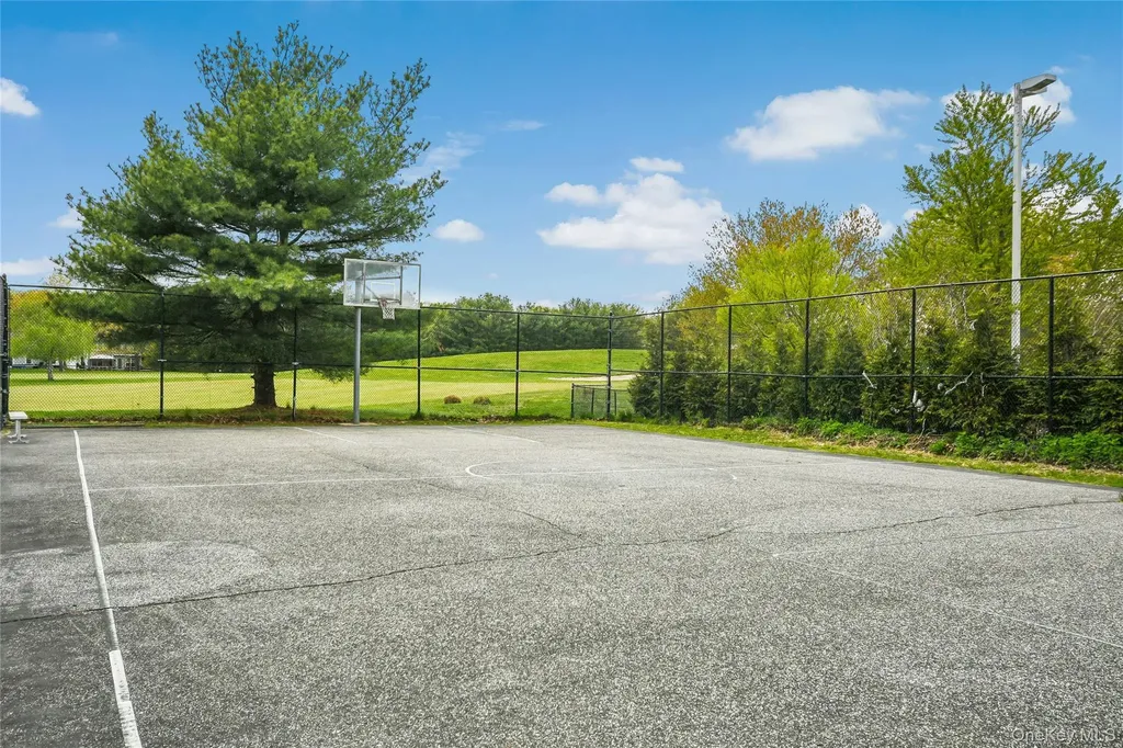 1 Ariel Drive Middle Island NY 11953