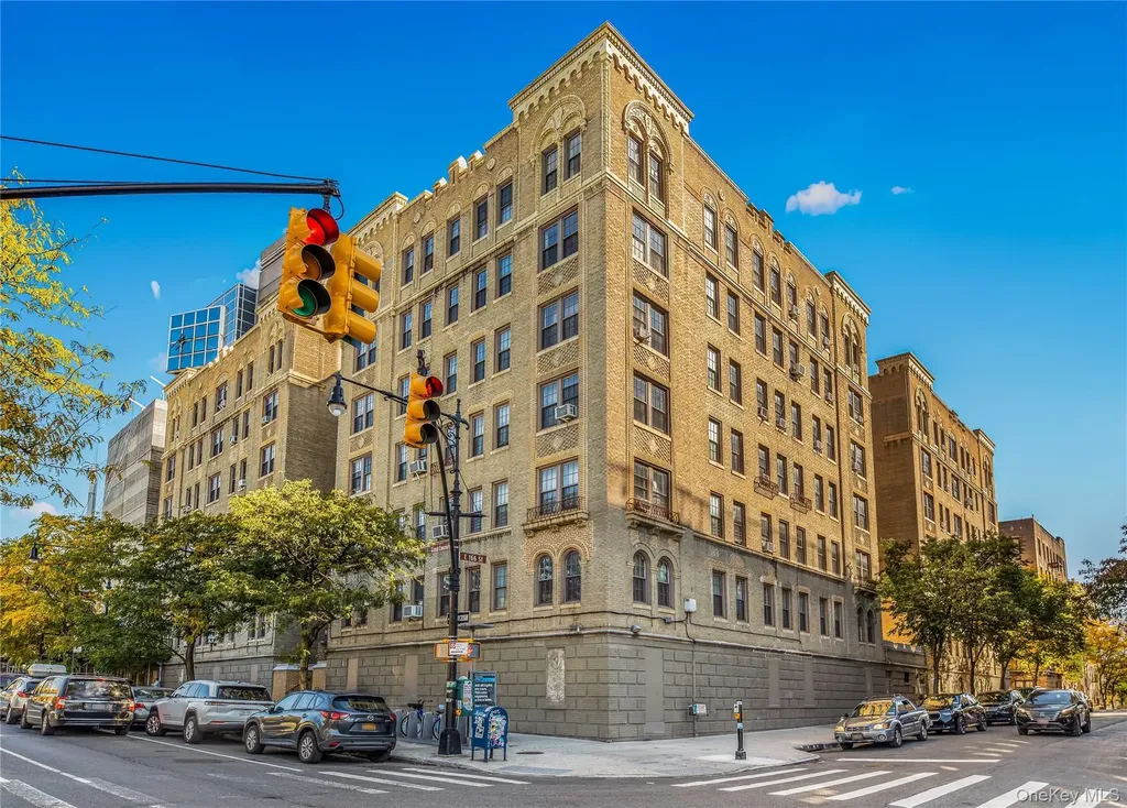 1100 Grand Concourse Bronx NY 10456