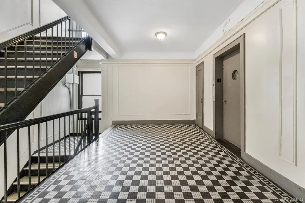 1100 Grand Concourse Bronx NY 10456
