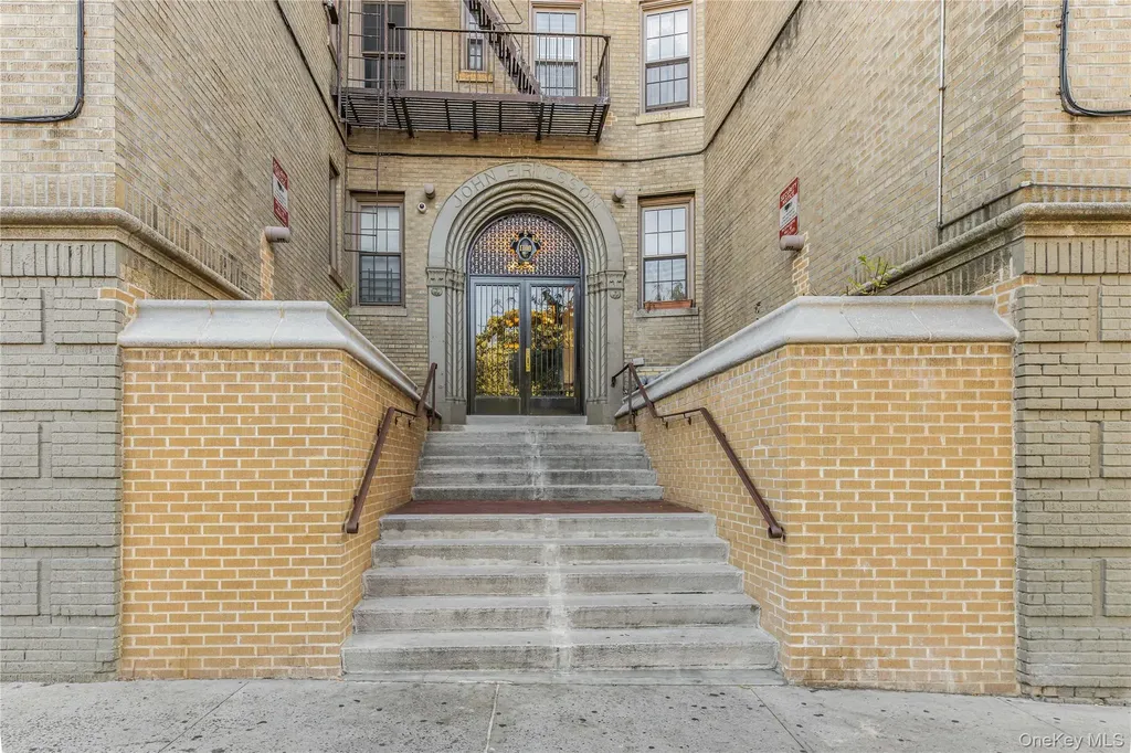 1100 Grand Concourse Bronx NY 10456