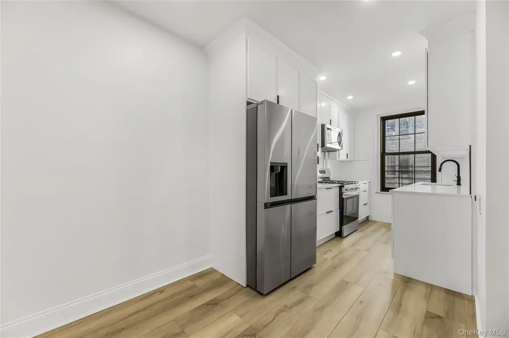 1100 Grand Concourse Bronx NY 10456