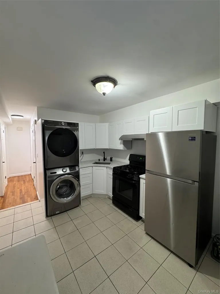 2742 Tenbroeck Avenue Bronx NY 10469