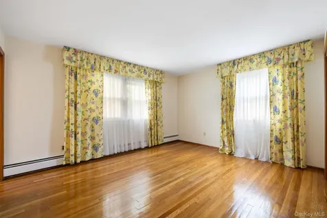6 Wexler Court Garnerville NY 10923