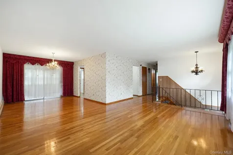 6 Wexler Court Garnerville NY 10923