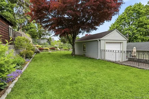 263 Madison Avenue Port Chester NY 10573